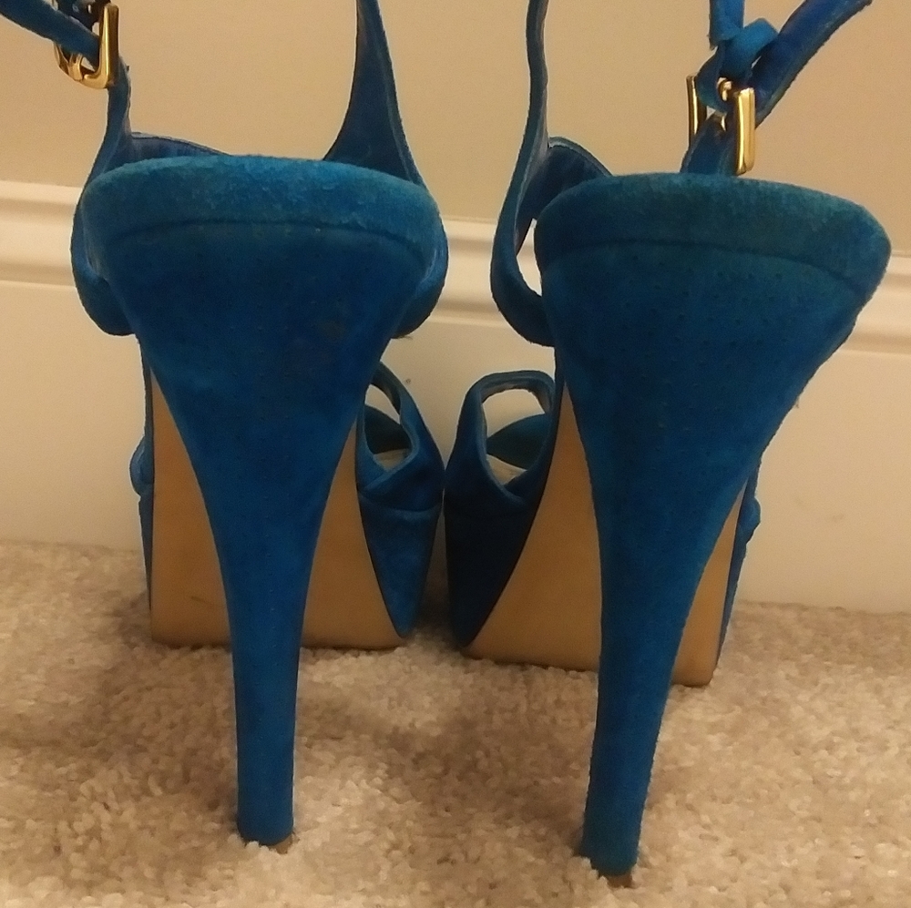 Turquoise "Kay" pump 💙😍 - Picture 3 of 4